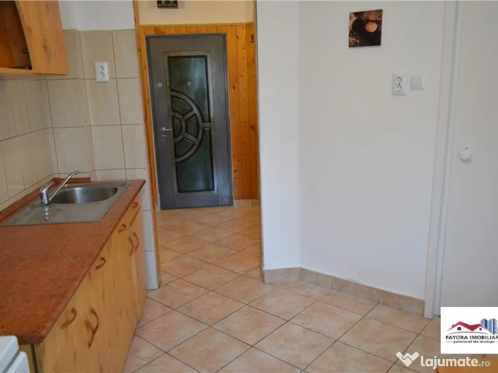 Apartament cu 2 Camere de Inchiriat in Zona Tudor