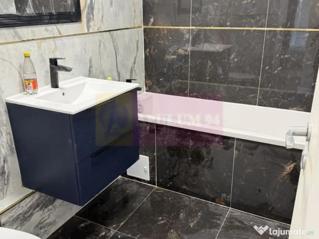 Apartament 3 camere 74mp Metrou Aparatorii Patriei 