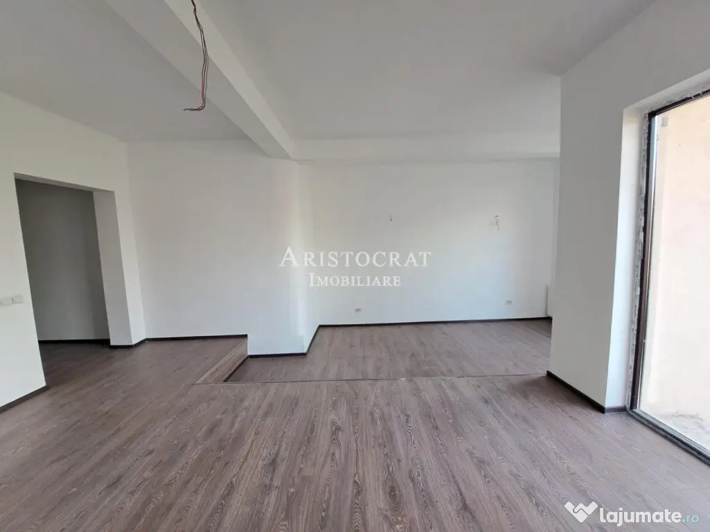 Vila Tip Duplex generoasa cu vedere lac 