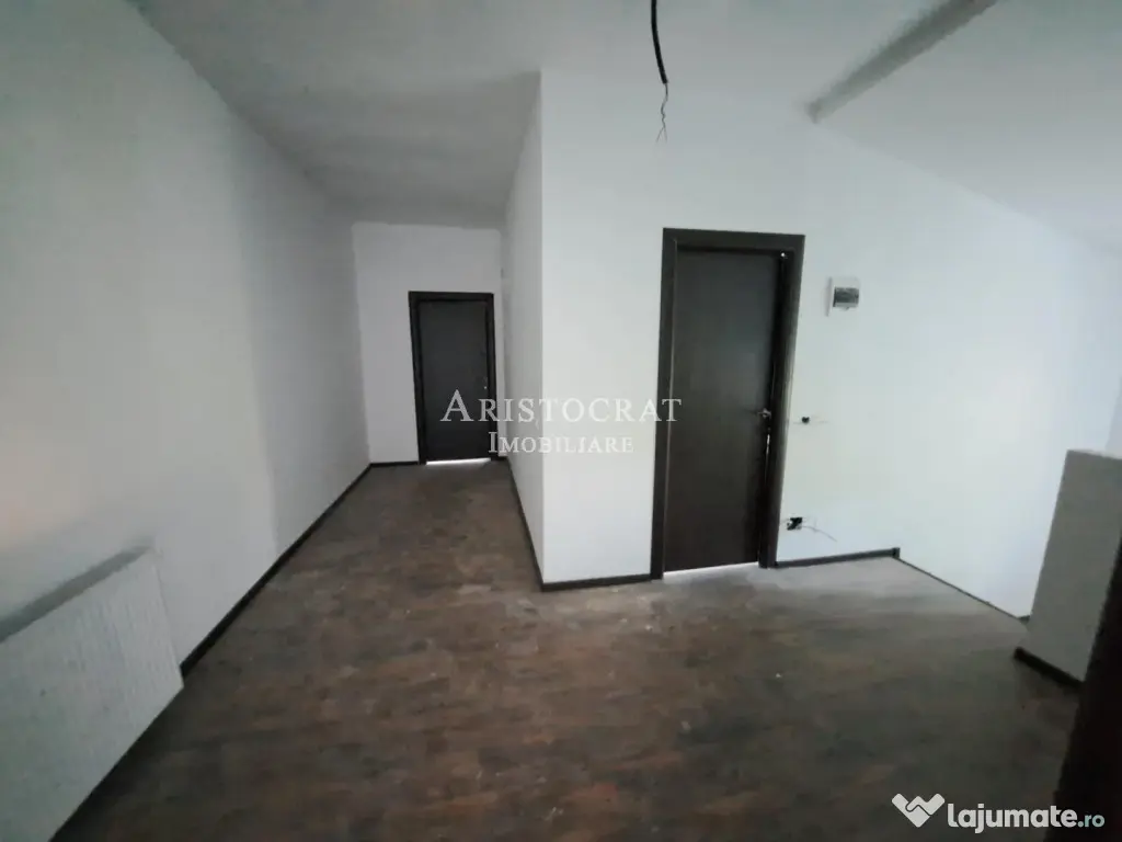 Vila Tip Duplex generoasa cu vedere lac 