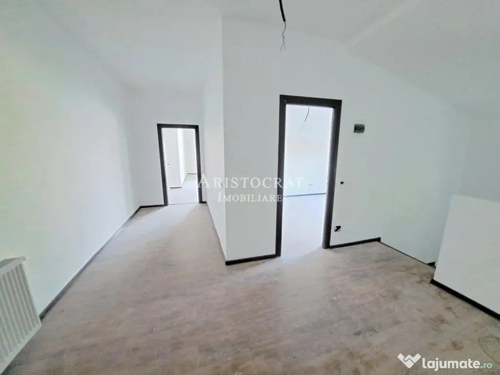 Vila Tip Duplex generoasa cu vedere lac 