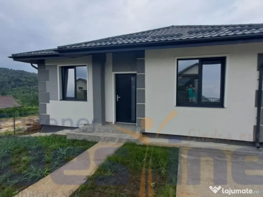 Casa 104mp, 157.900 €, Valea Adanca