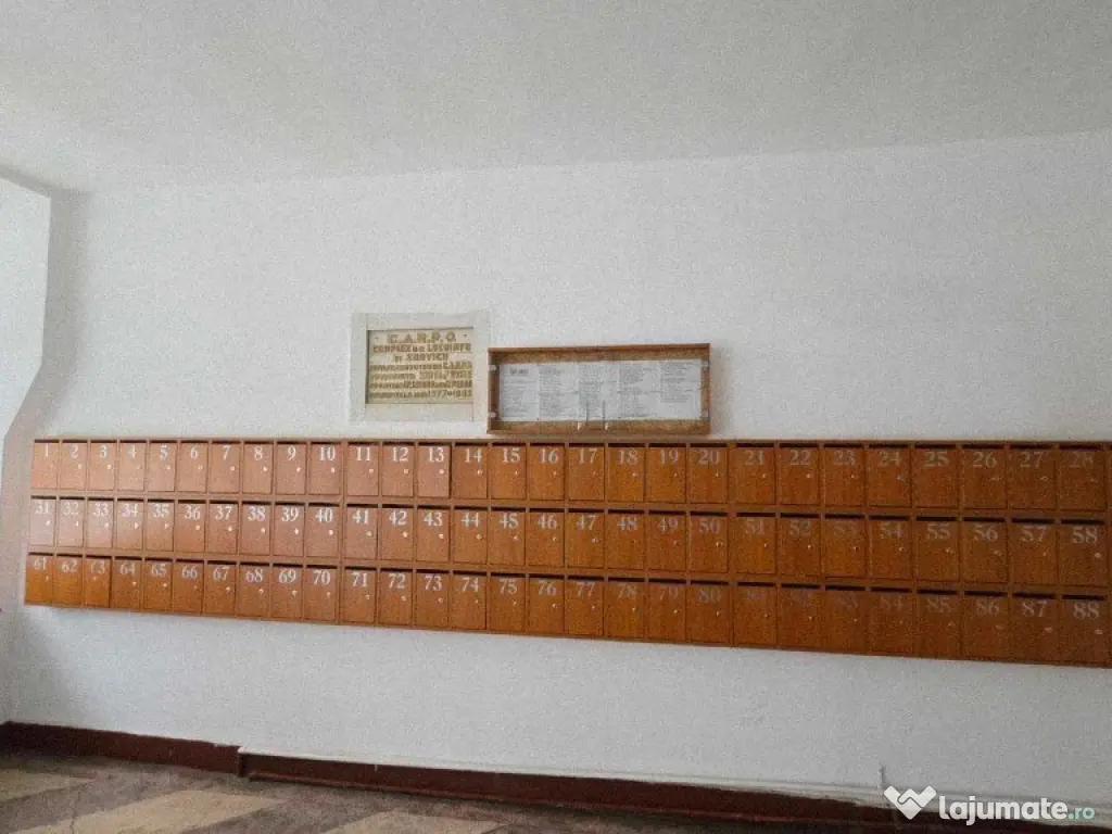 Ap 1 cam de vânzare str Cazaban, cart. Iosia 