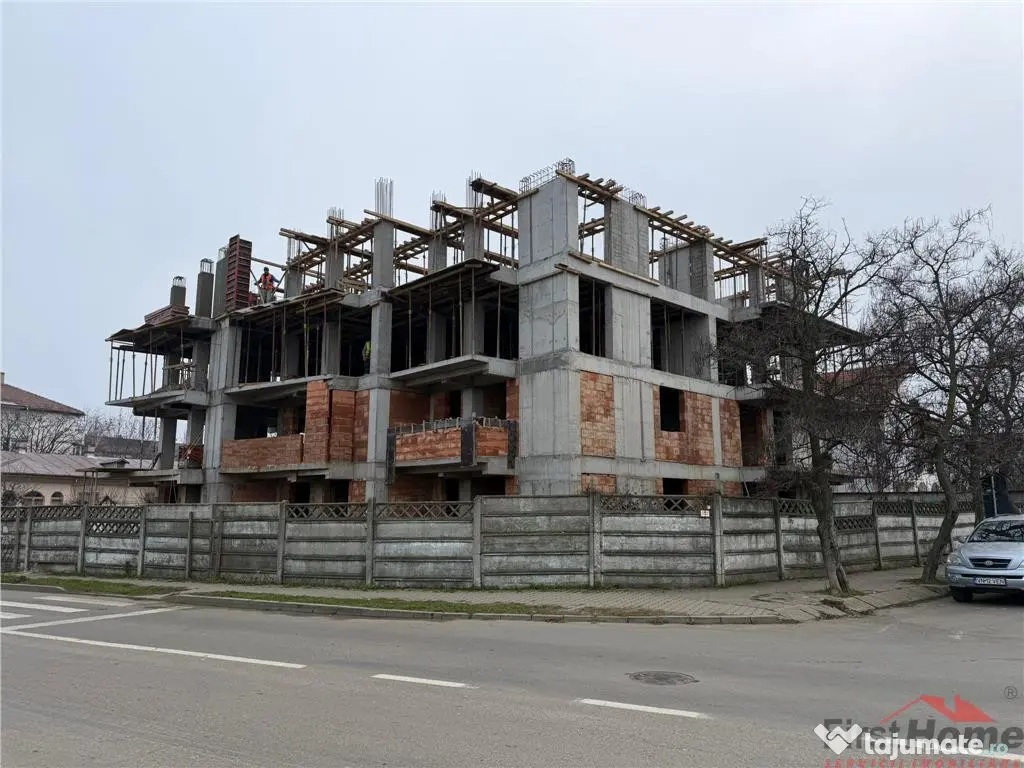 Park 69 - Unirea Principatelor, garsoniera 46 mp utili,etaj