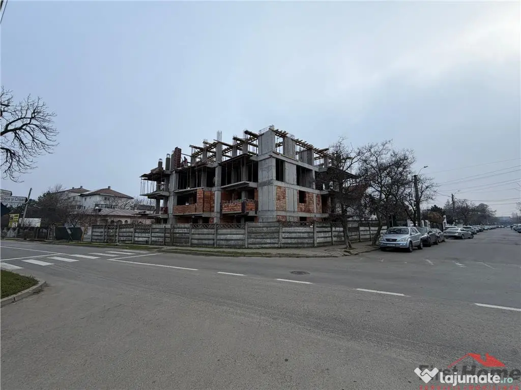 Park 69 - Unirea Principatelor, garsoniera 46 mp utili,etaj