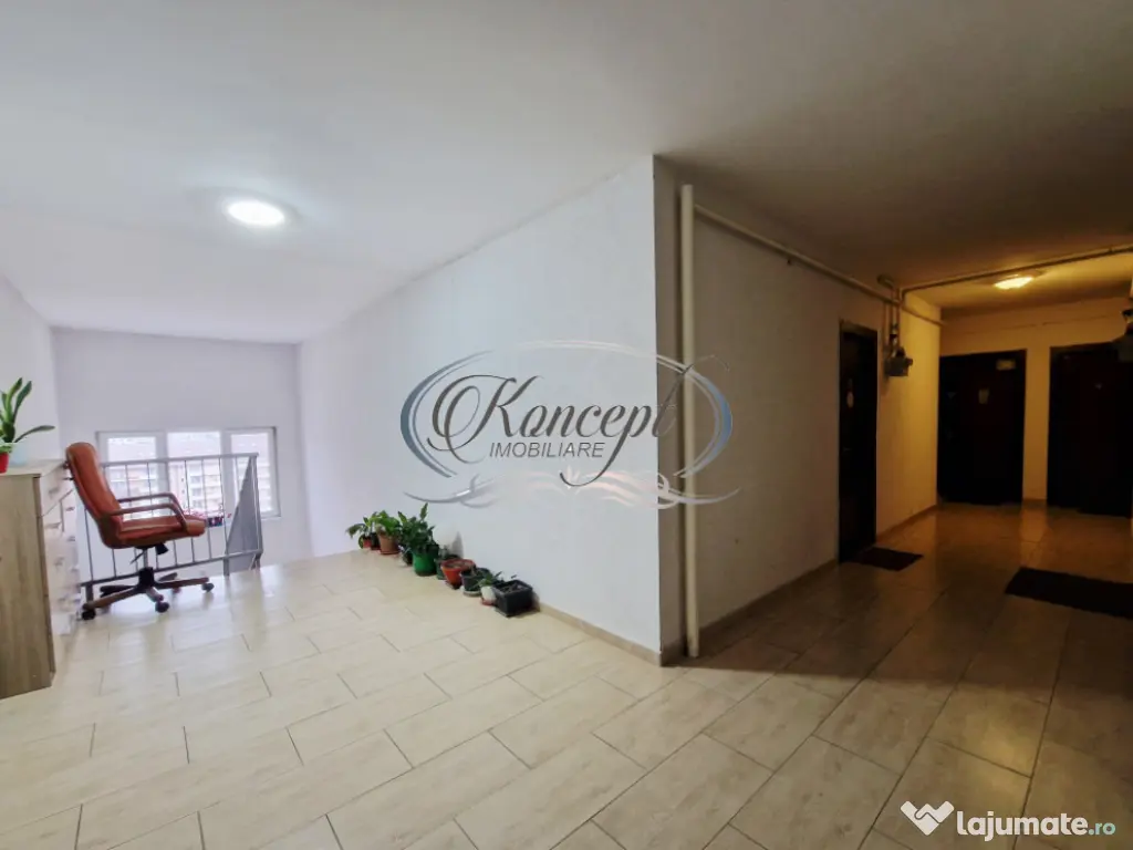 Apartament decomandat, la cheie, cu parcare zona Vivo 