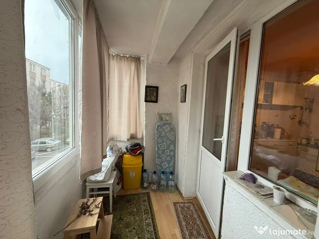 Apartament 3 camere,decomandat,etaj 1, Zona Balcescu 