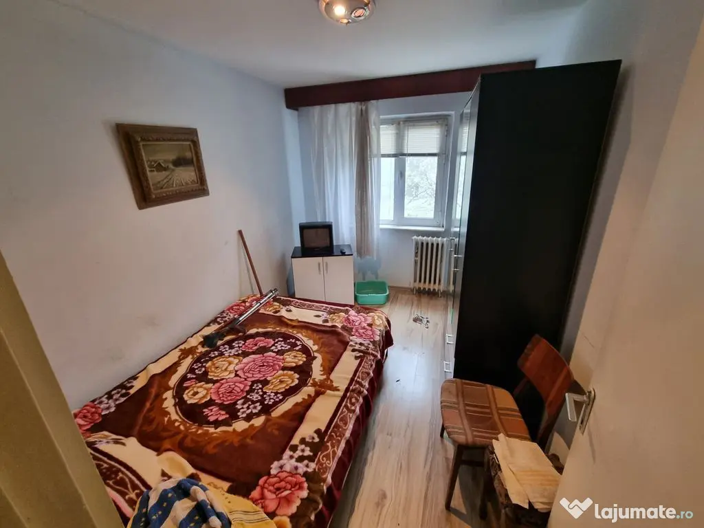 Apartament 3 camere zona Inel 2 