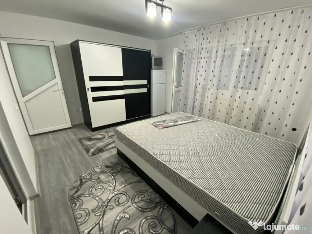 Garsoniera zona Ozana