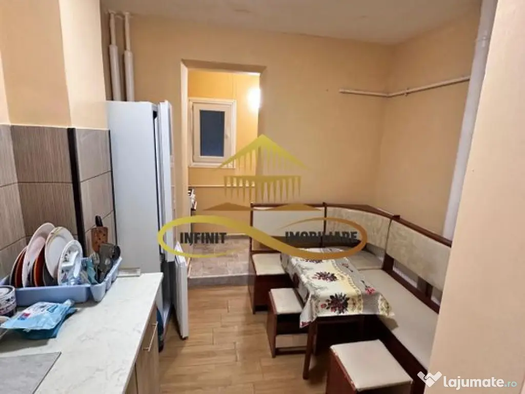 Inchiriez apartament 3 camere, decomandat, Alecu Rousso, ... 