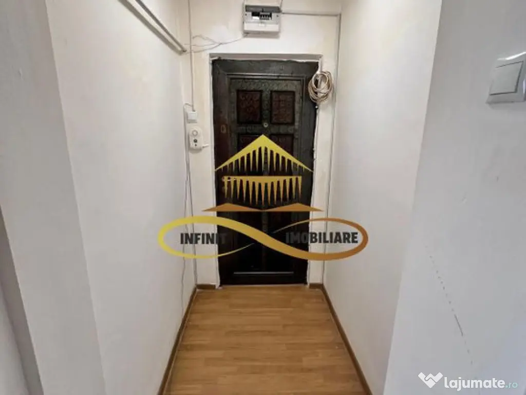 Inchiriez apartament 3 camere, decomandat, Alecu Rousso, ... 