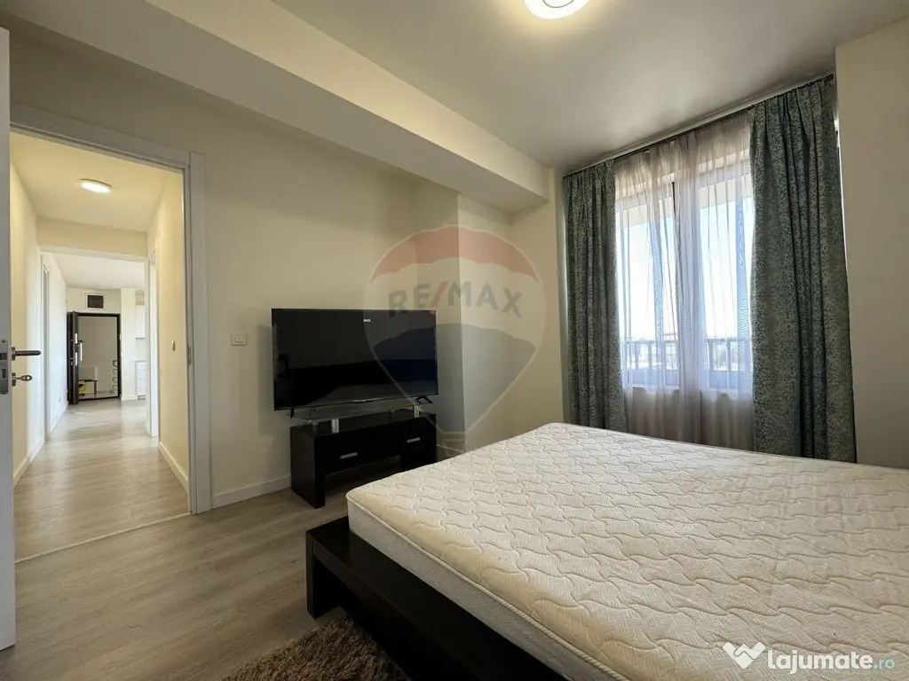 Apartament 3 camere, terasa 20 mp, Otopeni central