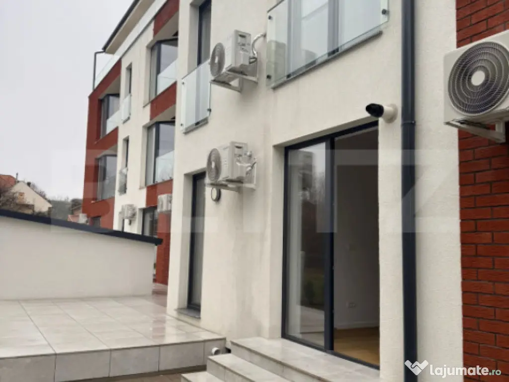 Spatiu birou de închiriat, 41 mp, Central