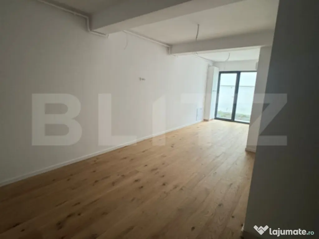 Spatiu birou de închiriat, 41 mp, Central