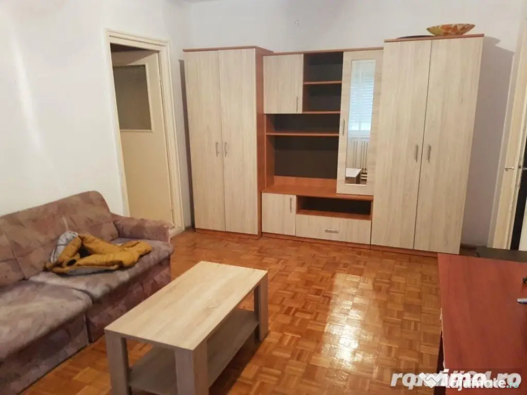 Apartament 2 zona Mall Vitan
