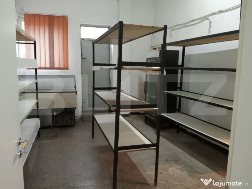 Spațiu comercial 100 mp, parter, cu vitrină – Hunedoara,