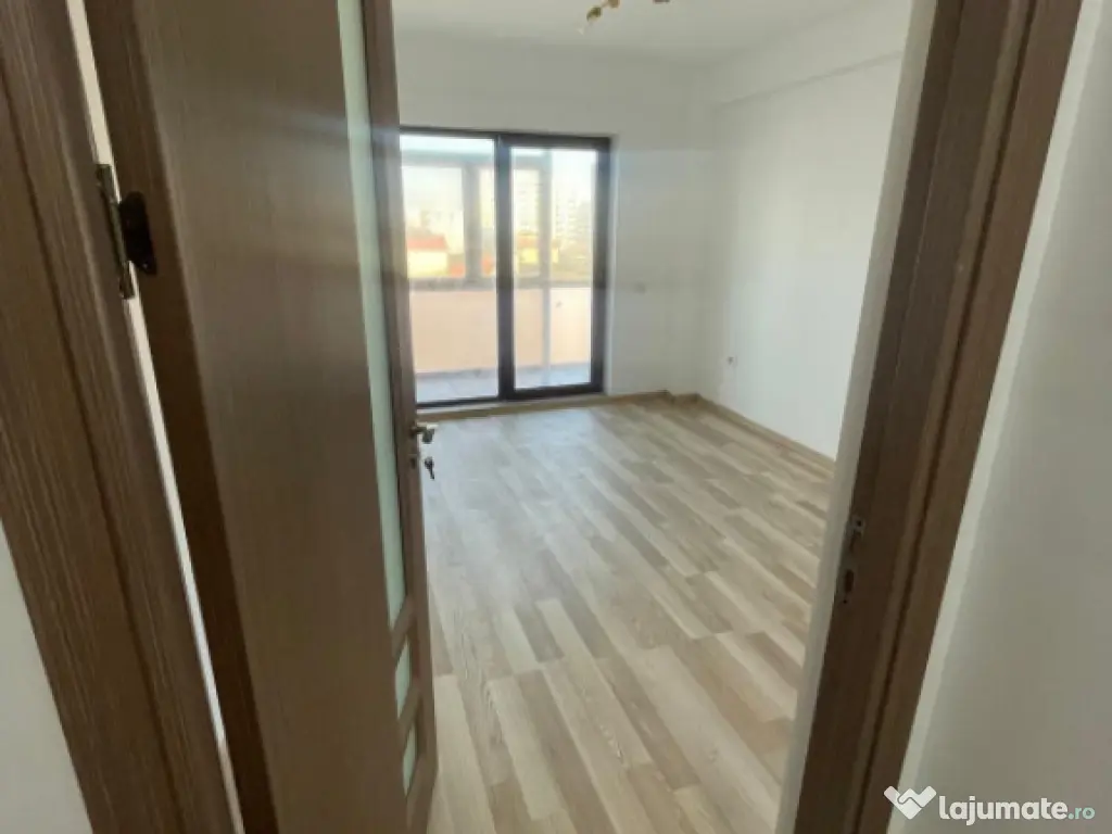Apartament 2 camere decomandat zona Lidl Sos. Mangaliei 