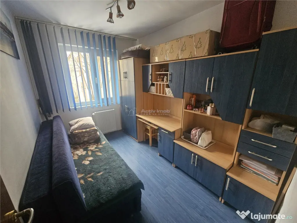 Resita, 3 Cam. Mobilat Utilat, Et. 2, Micro 3 