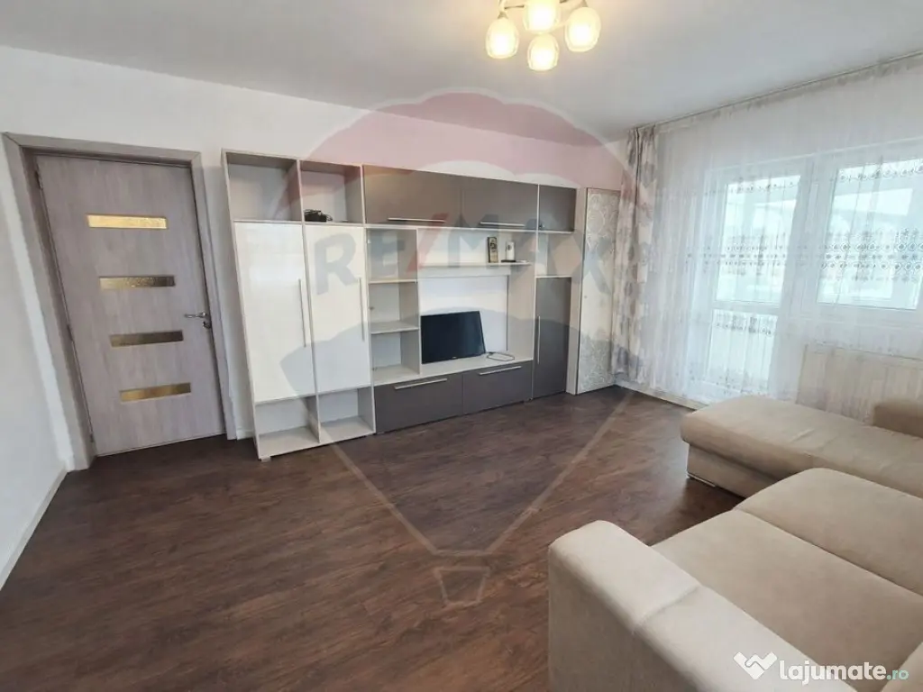 Apartament de inchiriat 3 camere | Loc de parcare | Braga...