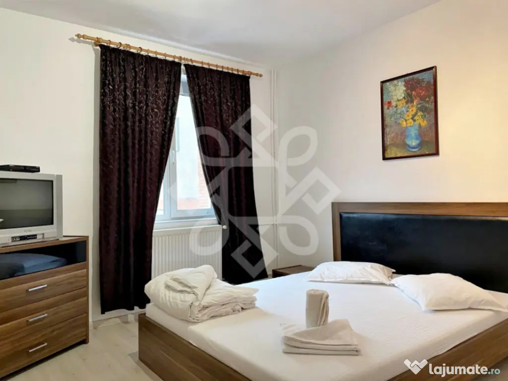 Apartament cu 3 camere de vanzare in Rogerius, Oradea 