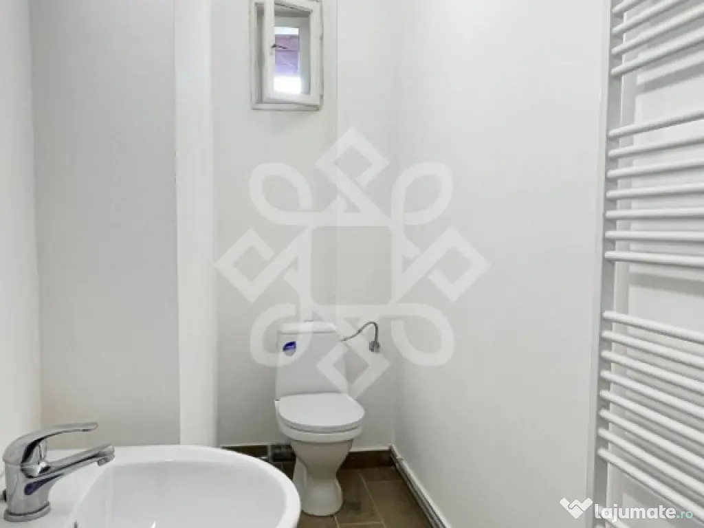 Cladire de birouri de inchiriat in Oradea 