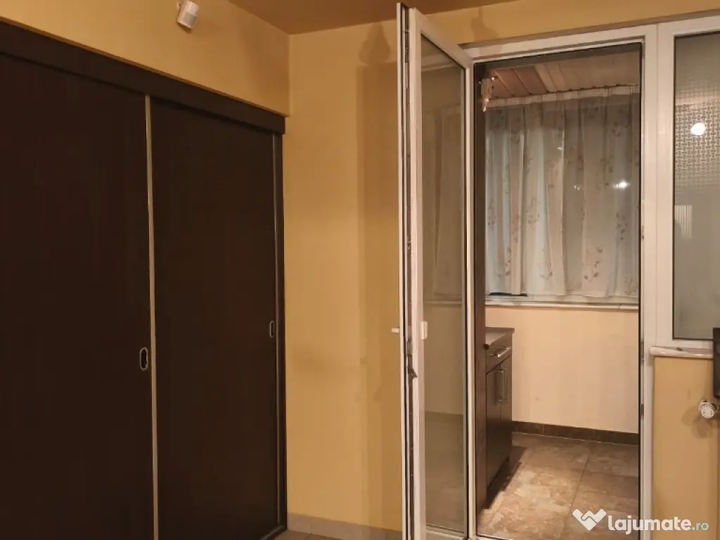 Apartament 3 camere in Deva, zona 22 Decembrie, et 1 