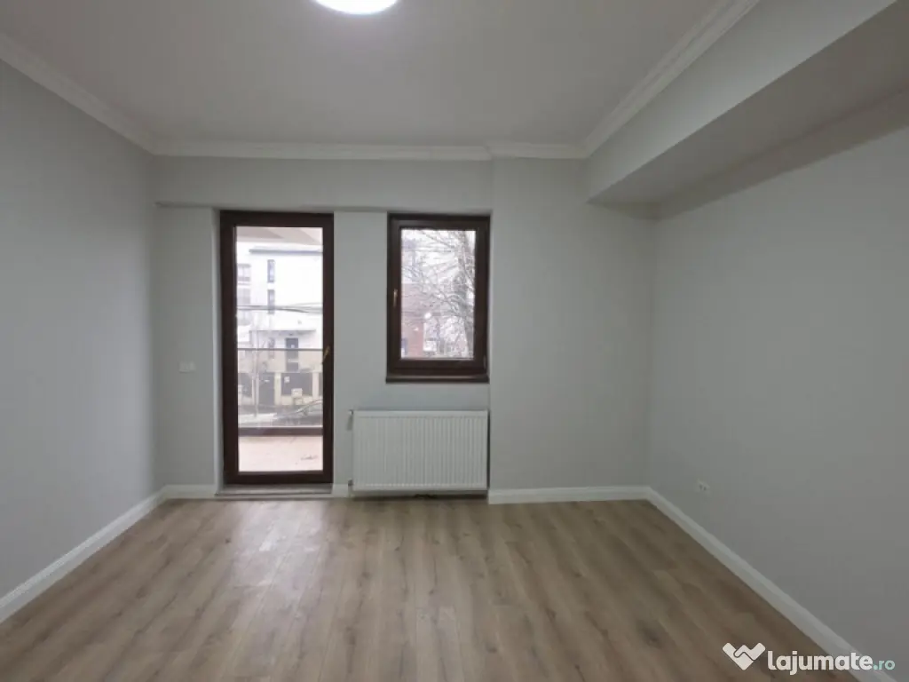 3 Camere Damaroaia bl nou 