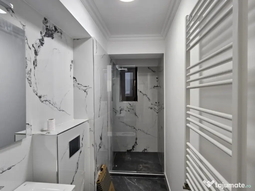 3 Camere Damaroaia bl nou 