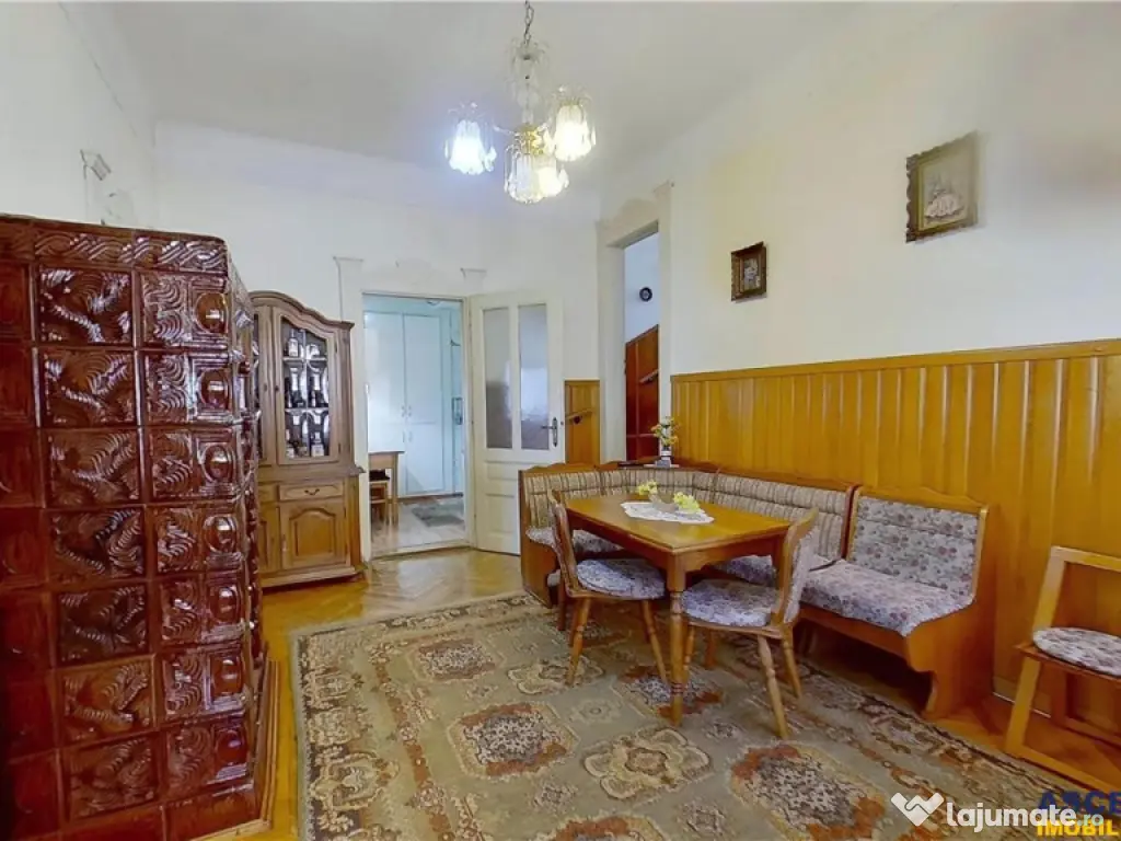 3D!LIVE! Casa cu vatra traditionala,gradina, garaj,facilitat