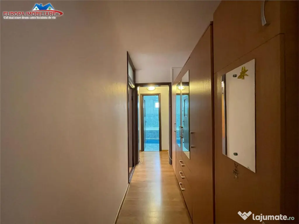 Apartament 3 camere de zona C5 Tulcea