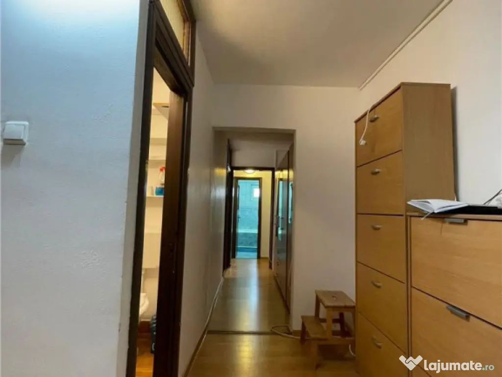 Apartament 3 camere de zona C5 Tulcea