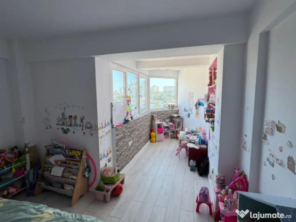 Apartament 3 camere | Decomandat | Tomis Nord 