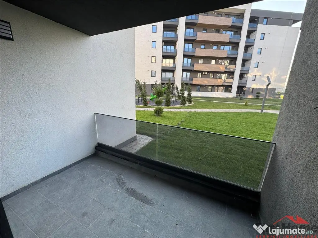 Birou/gars nemobilata. parter, bloc nou, parcare 