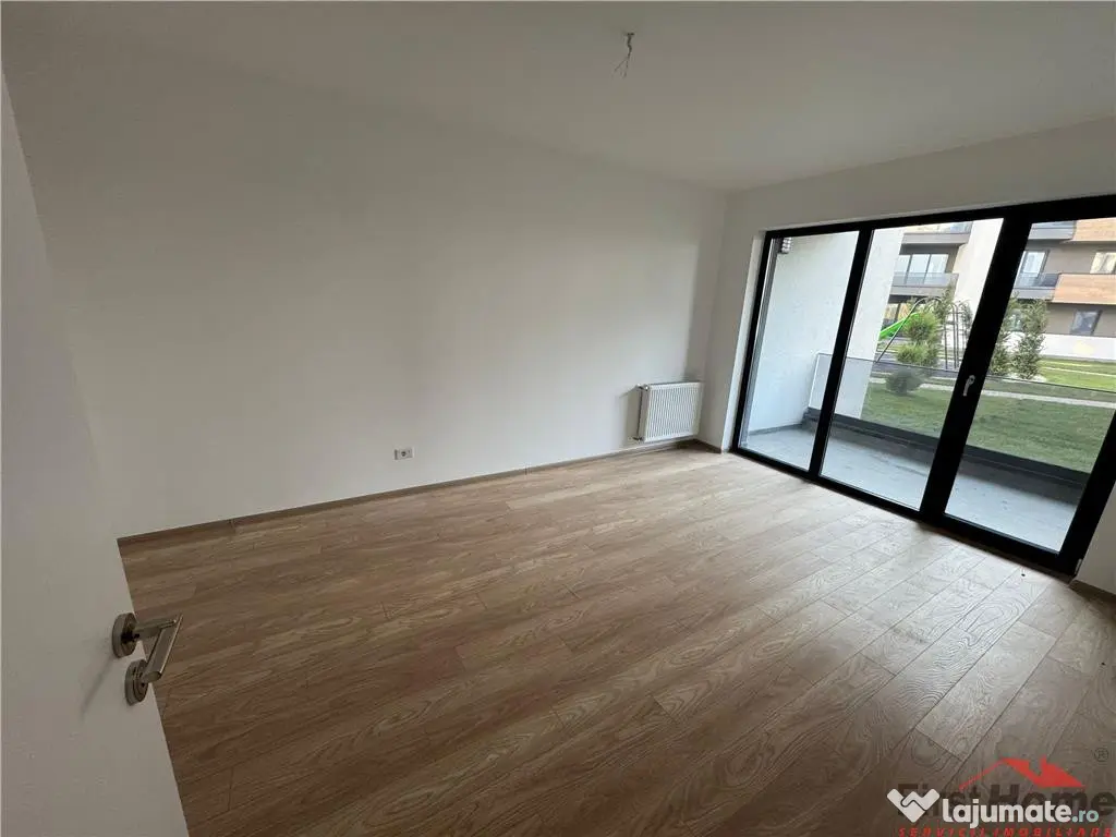 Birou/gars nemobilata. parter, bloc nou, parcare 