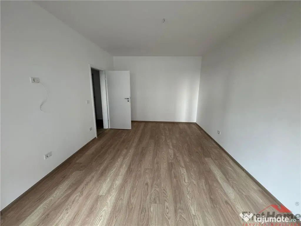 Birou/gars nemobilata. parter, bloc nou, parcare 