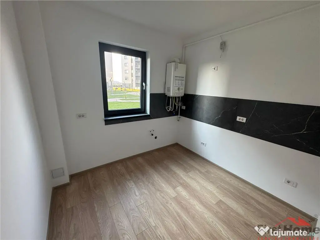 Birou/gars nemobilata. parter, bloc nou, parcare 