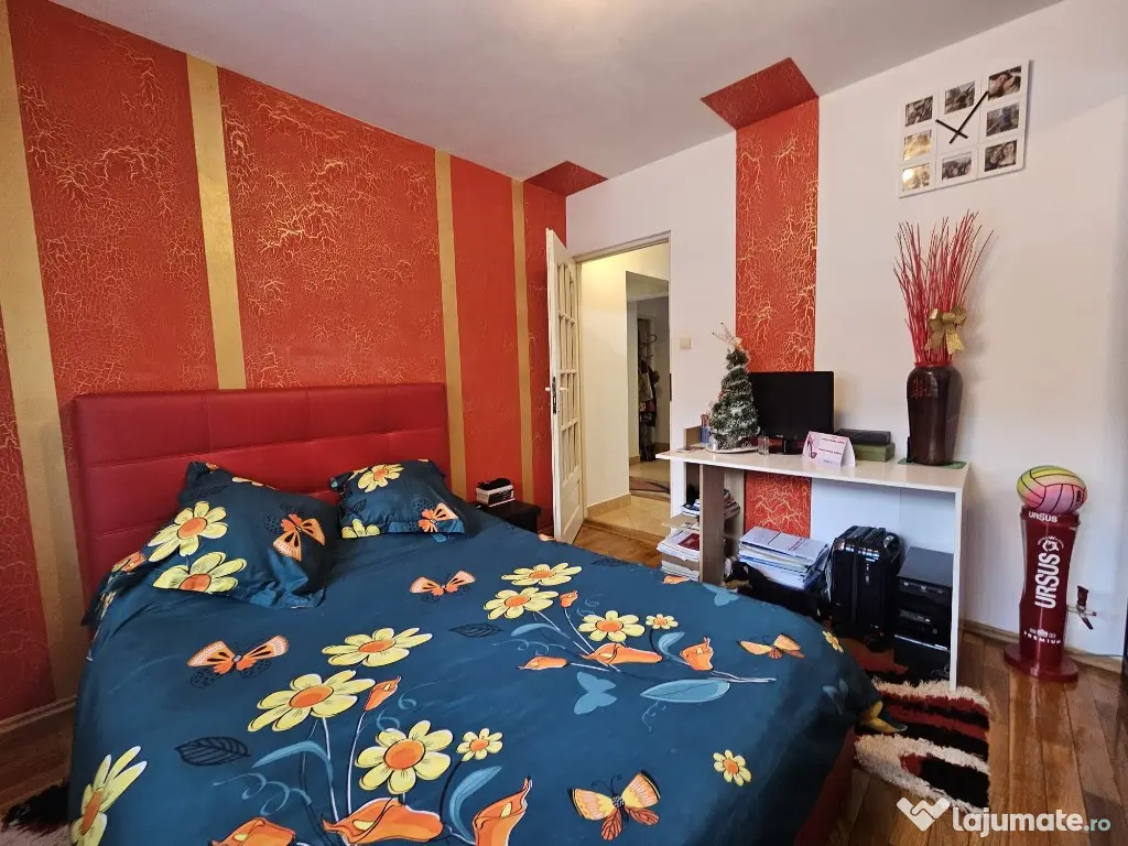 Apartament 3 camere,parter – Zona Piața Centrala 