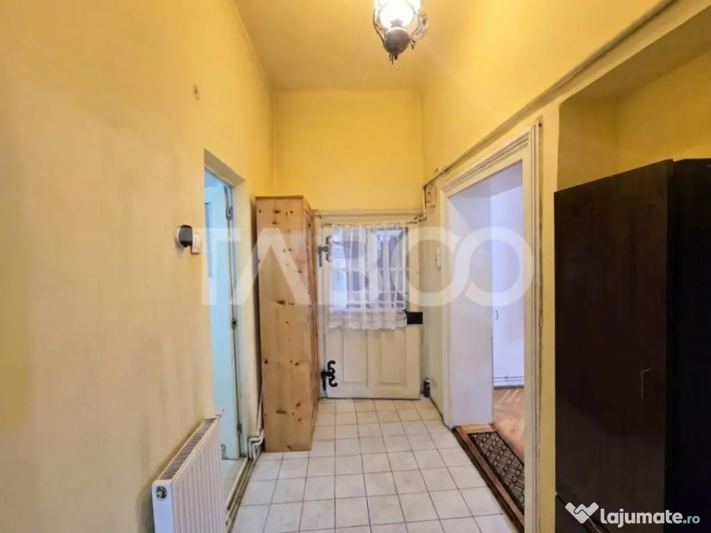 Apartament 3 camere 80 mpu etaj 1 zona Centru Istoric