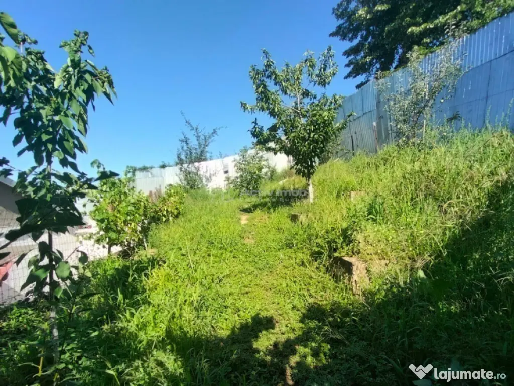 Resita Muncitoresc Casa Zona Lini#537;tit#259;