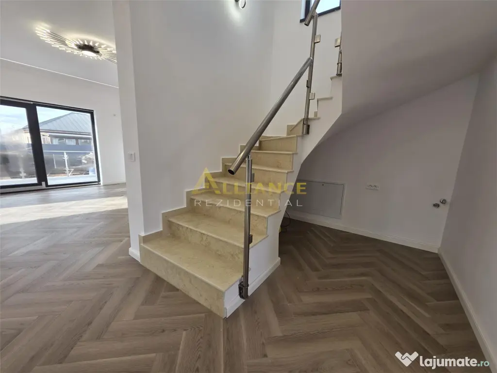 Vila individuala cu 4 camere 3 bai teren 364mp 