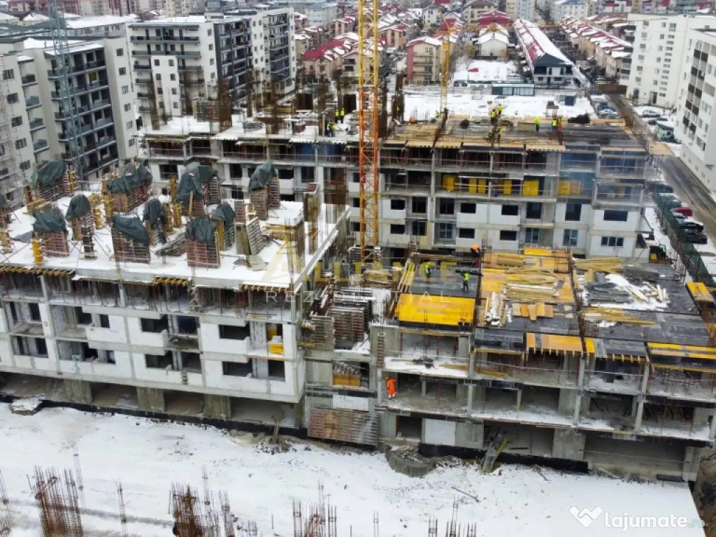 V#226;nzare apartament 3 camere – Str. Biruintei - M. B... 