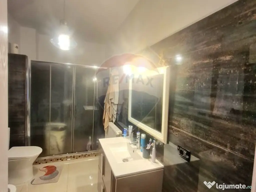 Vila moderna P+M cu 4 camere de vânzare