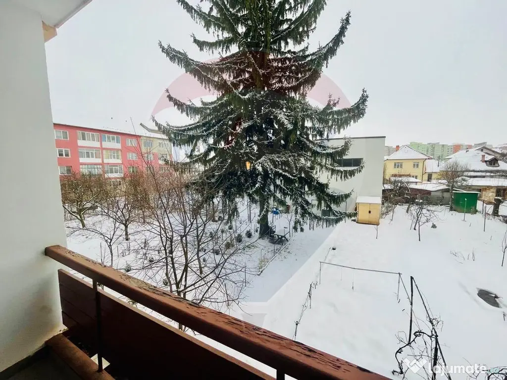 Apartament la vila - 2 camere - în zona Vasile Aaron