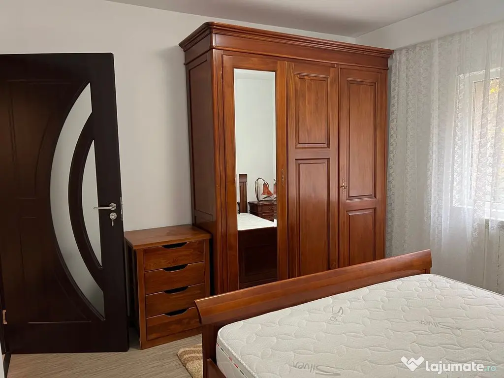 Apartament 3 camere Piata Victoriei-Iacob Felix 