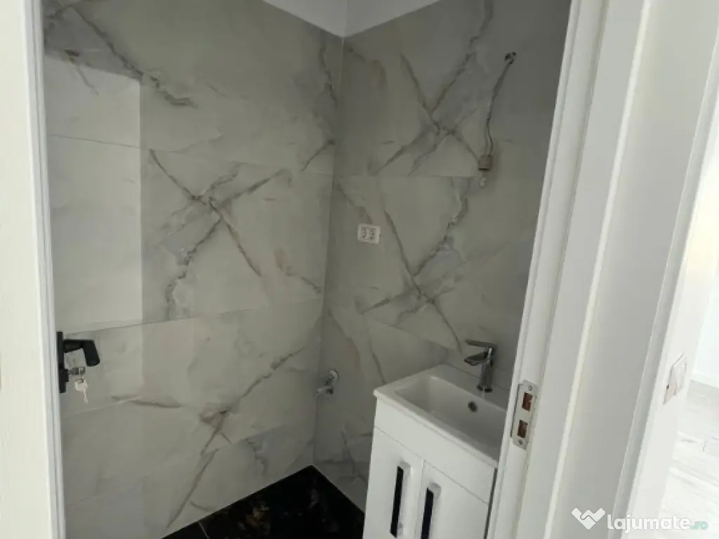 ADAMANT TOWERS, 3 camere ~ 100mp decomandat, CUG - Rond Vechi 