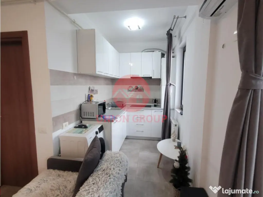 SUPER Studio, Mamaia Nord, Mobilat si Utilat Complet, Loc de 