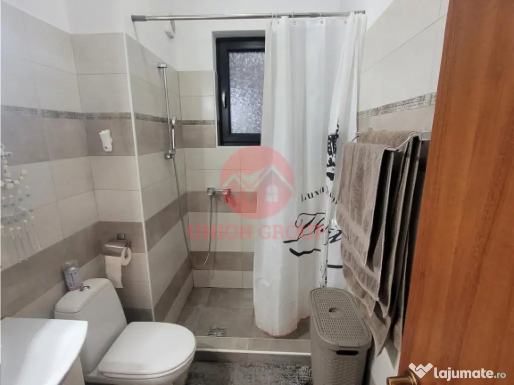 SUPER Studio, Mamaia Nord, Mobilat si Utilat Complet, Loc de 