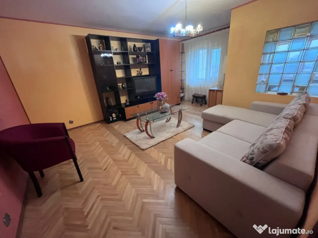 Apartament 4 camere decomandat, 88,09 mp utili, mobilat si u