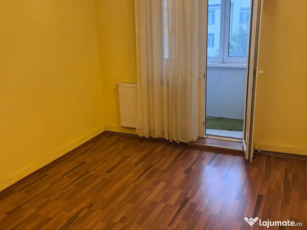 Apartament 4 camere decomandat, 88,09 mp utili, mobilat si u