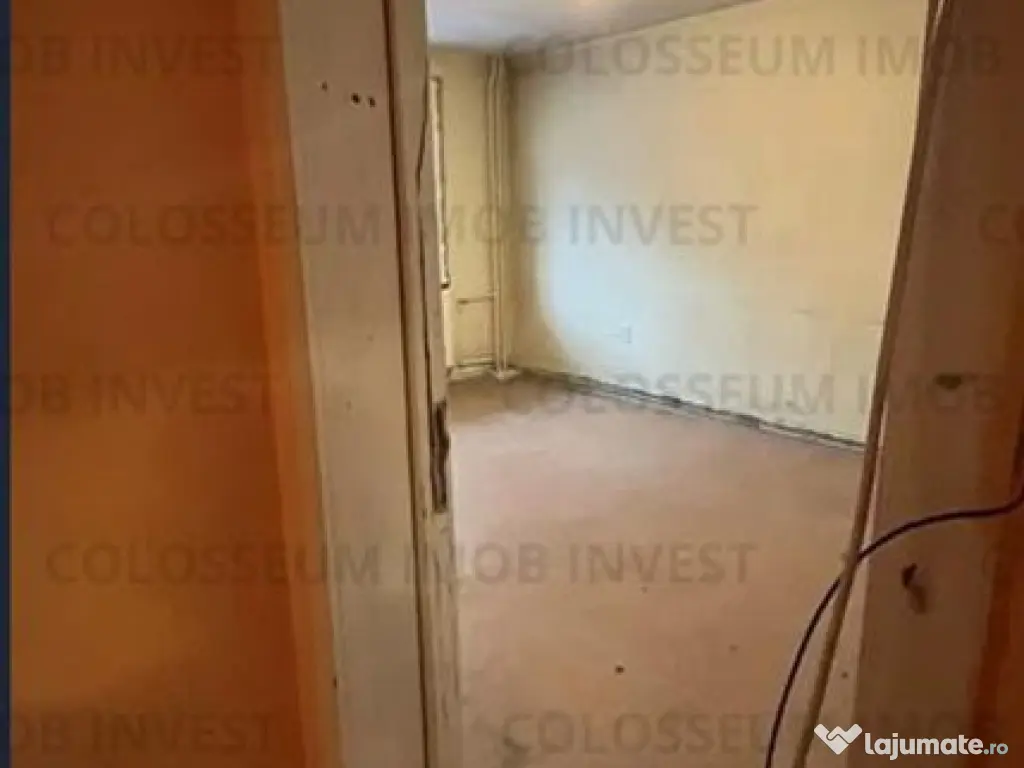 COLOSSEUM: Apartament 4 Camere decomandat Astra